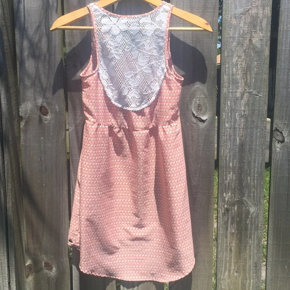 O’Neill Orange and White Dress Sz Large EUC